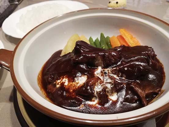 ビーフシチュー